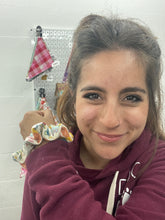 Load image into Gallery viewer, Scrunchies