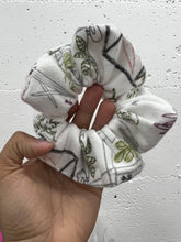 Load image into Gallery viewer, Scrunchies