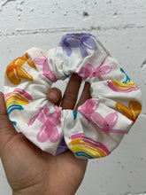 Load image into Gallery viewer, Scrunchies
