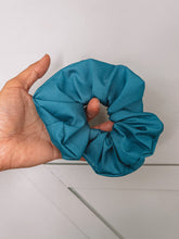 Load image into Gallery viewer, Scrunchies