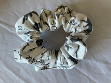 Load image into Gallery viewer, Scrunchies