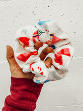 Load image into Gallery viewer, Scrunchies