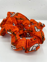 Load image into Gallery viewer, Scrunchies