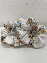 Load image into Gallery viewer, Scrunchies